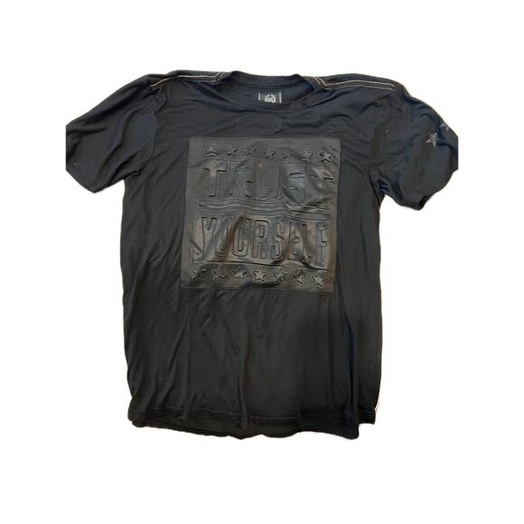 Trust Yourself  CR-24 Embossed Black T-Shirt Mens L - Picture 1 of 4